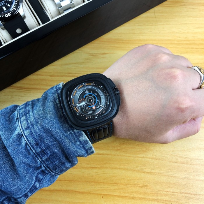  Watches Seven Friday 322821 size:47*13 mm