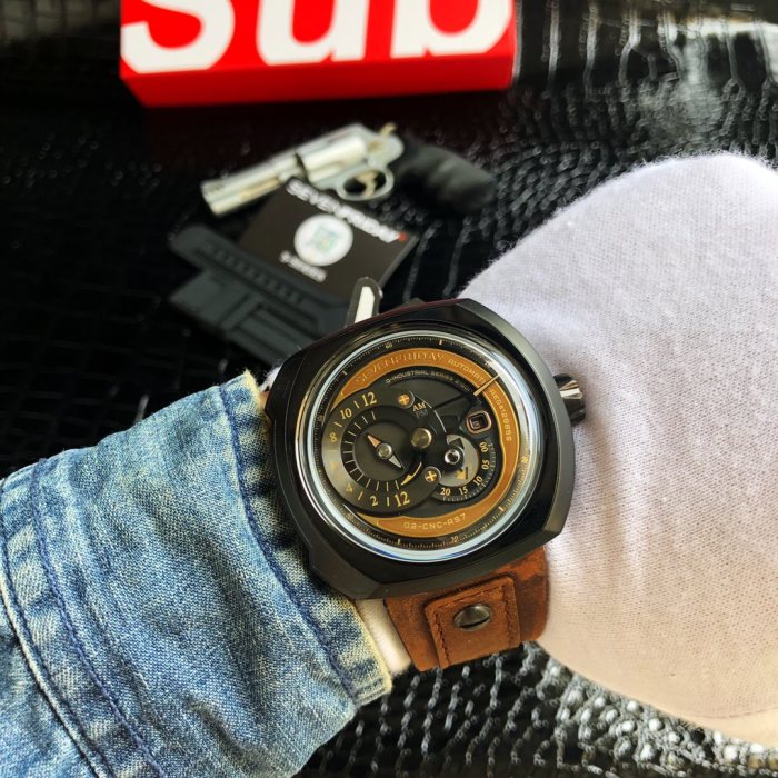  Watches Seven Friday 322791 size:47*13 mm