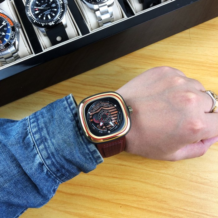  Watches Seven Friday 322827 size:47*13 mm