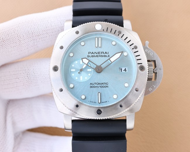 PANERAI SUBMERSIBLE Collection Automatic Mechanical Movement 300 meter Water Resistance Men's Watch 42mm