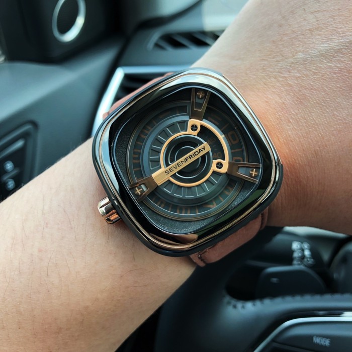  Watches Seven Friday 322810 size:47*13 mm