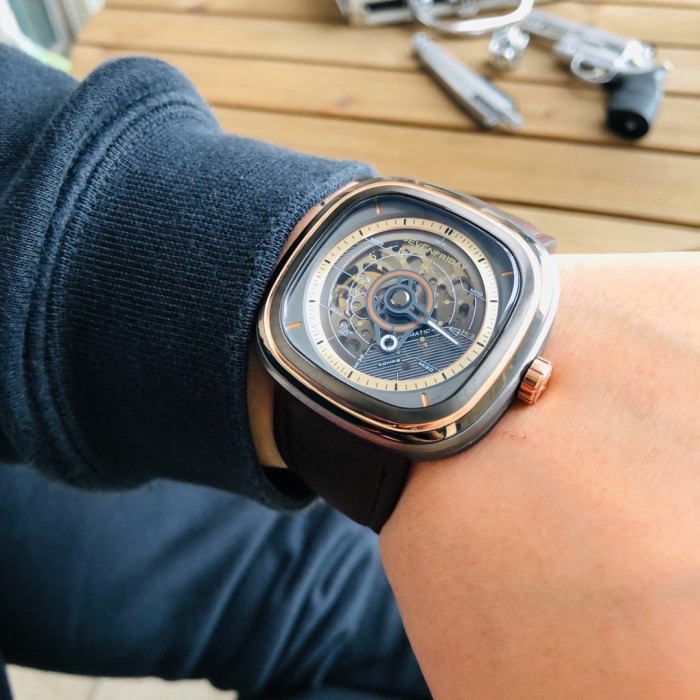  Watches Seven Friday 322809 size:47*13 mm