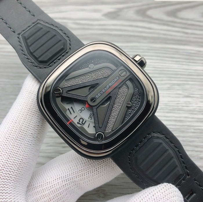  Watches Seven Friday 322851 size:47*13 mm