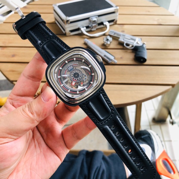  Watches Seven Friday 322808 size:47*13 mm