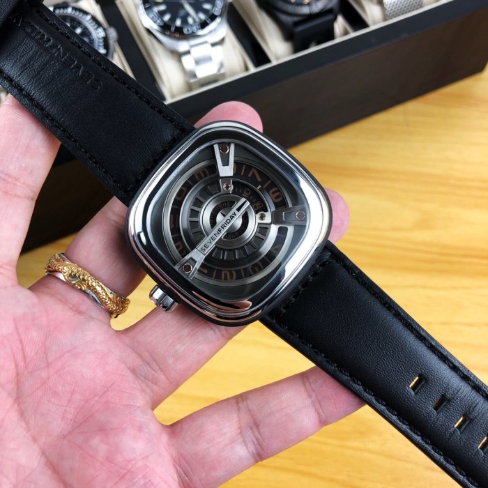  Watches Seven Friday 322817 size:47*13 mm