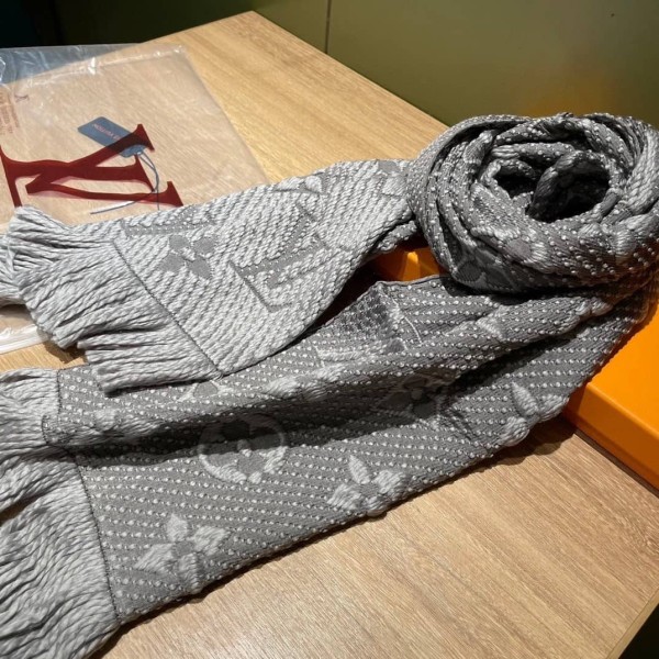 Hat & Scarf Louis Vuitton 4