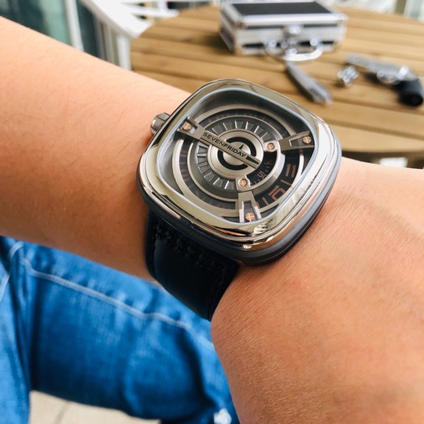  Watches Seven Friday 322809 size:47*13 mm