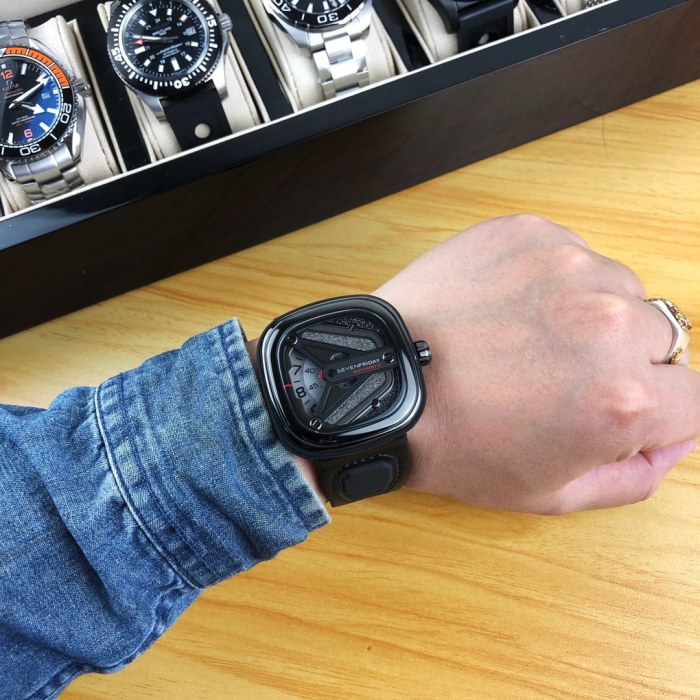  Watches Seven Friday 322762 size:47*13 mm