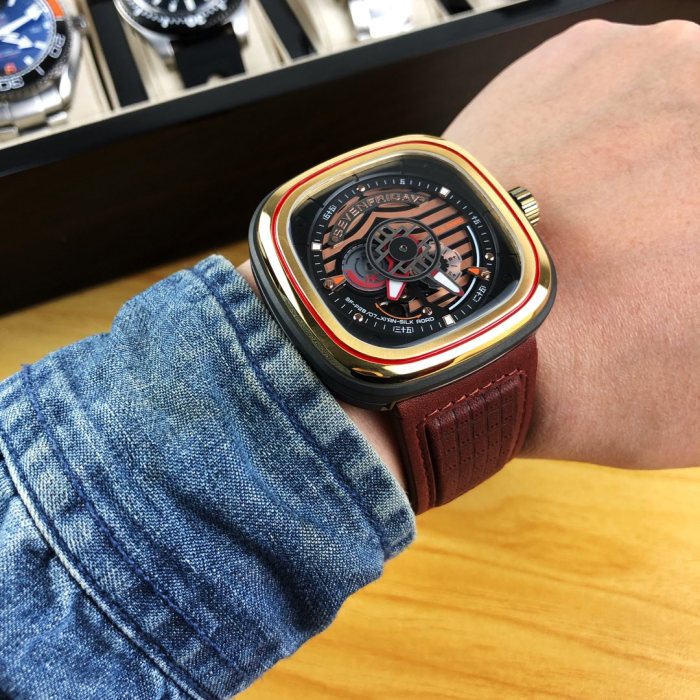  Watches Seven Friday 322763 size:47*13 mm