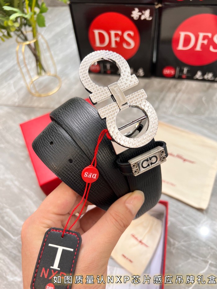 Streetwear Belt Ferragamo 320835 size:3.5cm