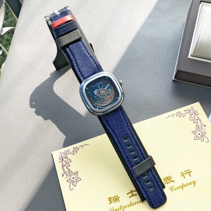  Watches Seven Friday 322854 size:47 mm