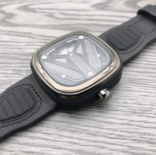  Watches Seven Friday 322851 size:47*13 mm