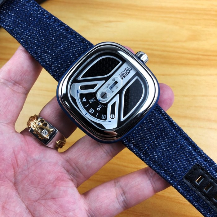  Watches Seven Friday 322776 size:47*13 mm