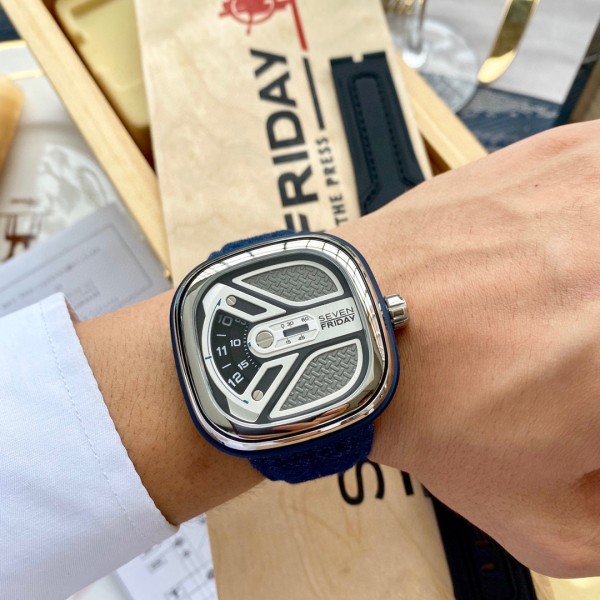  Watches Seven Friday 322859 size:47 mm