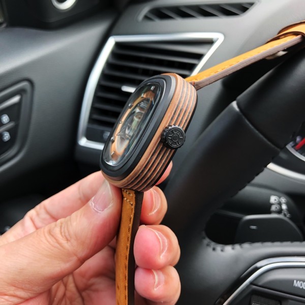  Watches Seven Friday 322811 size:47*13 mm