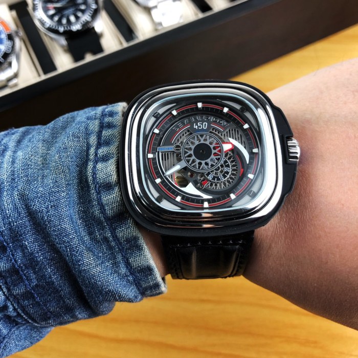  Watches Seven Friday 322820 size:47*13 mm