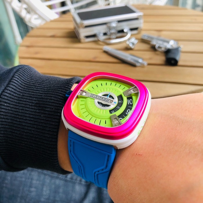  Watches Seven Friday 322800 size:47*13 mm