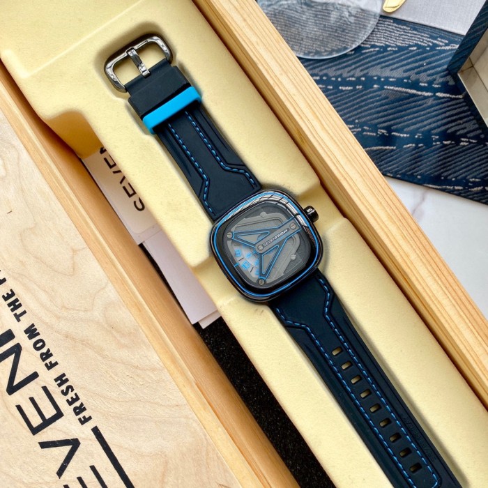  Watches Seven Friday 322858 size:47 mm