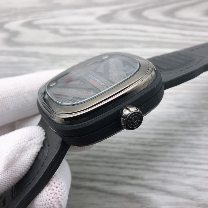  Watches Seven Friday 322851 size:47*13 mm