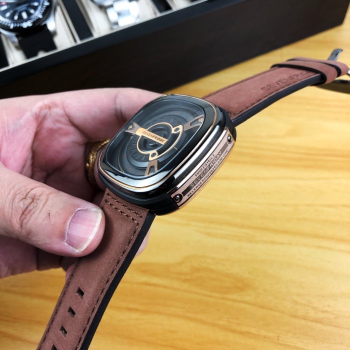  Watches Seven Friday 322817 size:47*13 mm