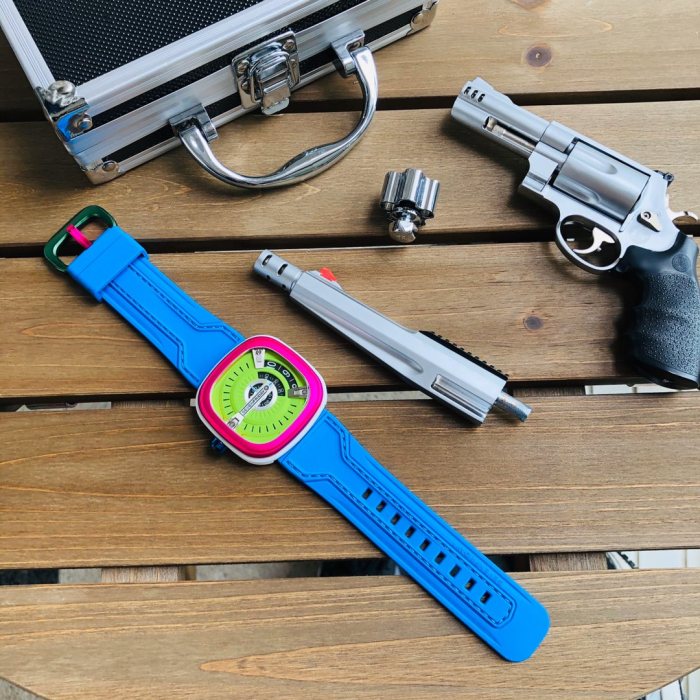  Watches Seven Friday 322800 size:47*13 mm