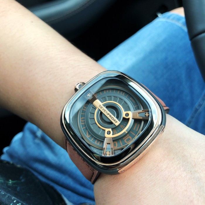  Watches Seven Friday 322810 size:47*13 mm