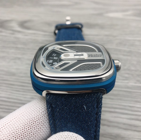  Watches Seven Friday 322843 size:47 mm