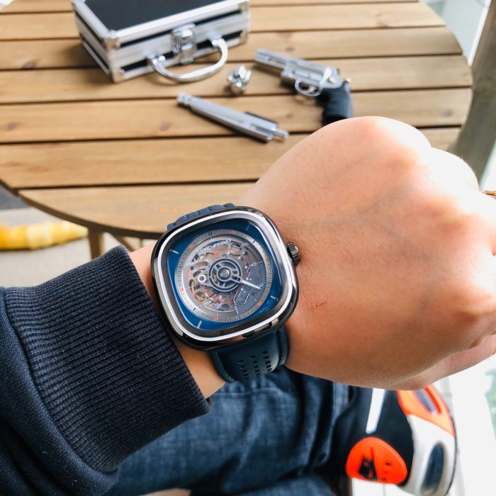  Watches Seven Friday 322802 size:47*13 mm