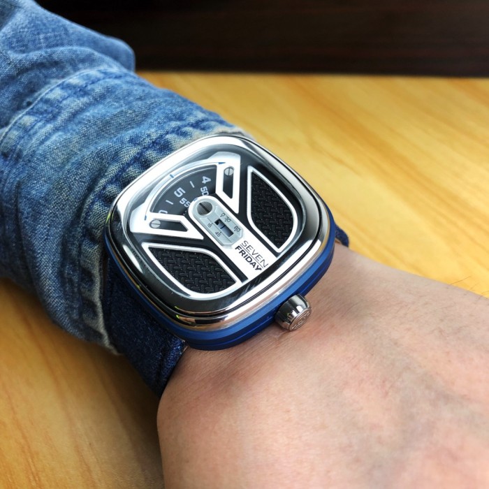  Watches Seven Friday 322776 size:47*13 mm