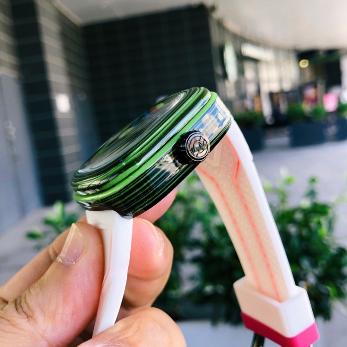  Watches Seven Friday 322833 size:47 mm