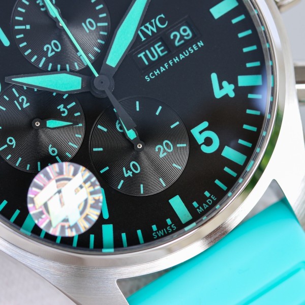 Watches IWS 323013 size:43 mm