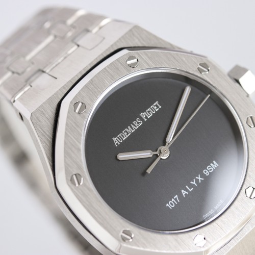 Watches  AudemarsPiguet 15550ST 323152 size:37 mm