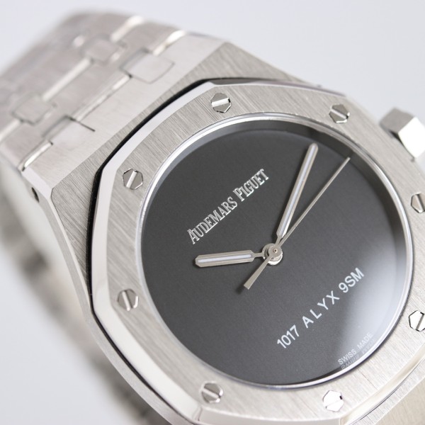 Watches  AudemarsPiguet 15550ST 323152 size:37 mm