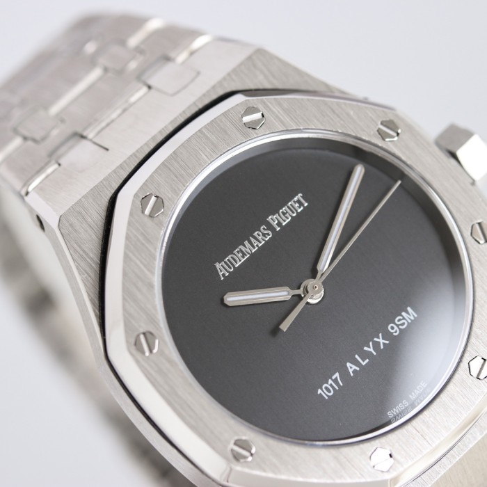 Watches  AudemarsPiguet 15550ST 323152 size:37 mm