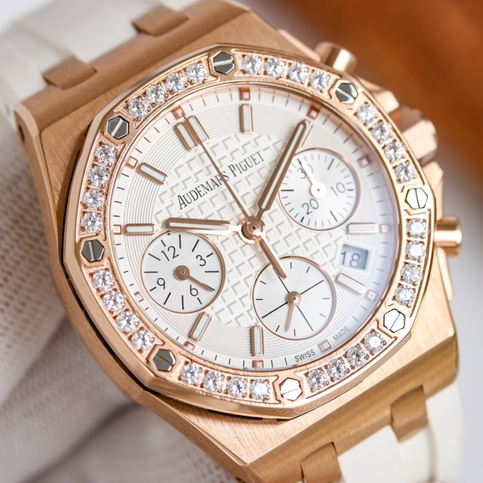 Watches  AudemarsPiguet 323105 size:37 mm