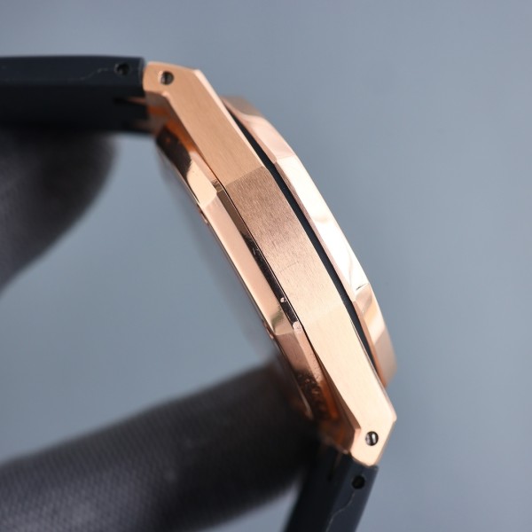 Watches  AudemarsPiguet 323083 size:41*12 mm