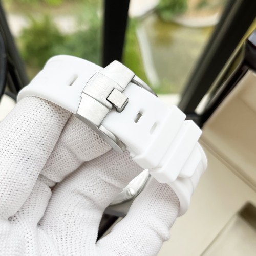 Watches  AudemarsPiguet 323070 size:44*15 mm