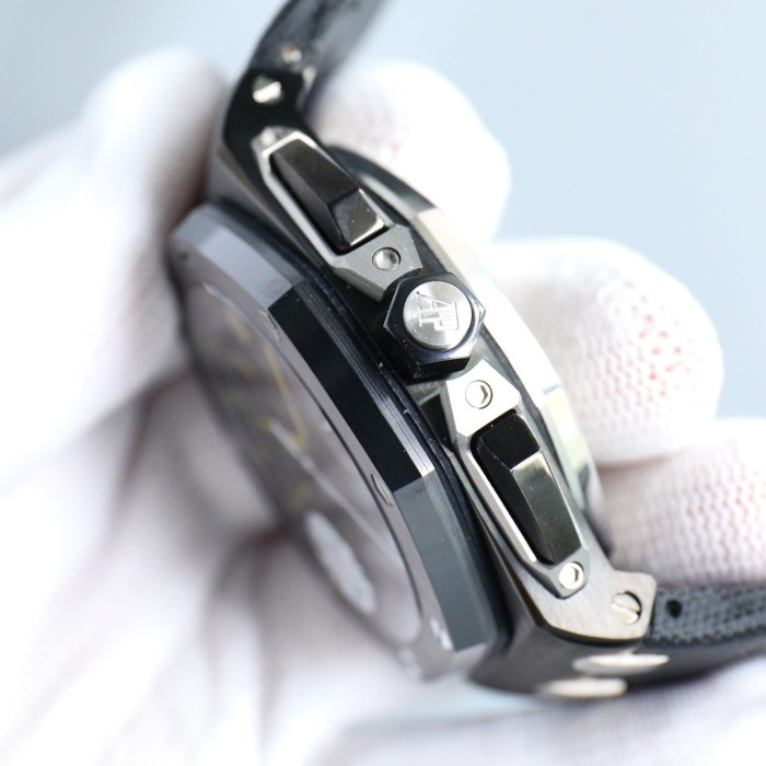 Watches  AudemarsPiguet 323134 size:44*17 mm