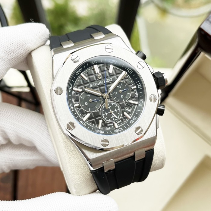 Watches  AudemarsPiguet 323110 size:44*15 mm