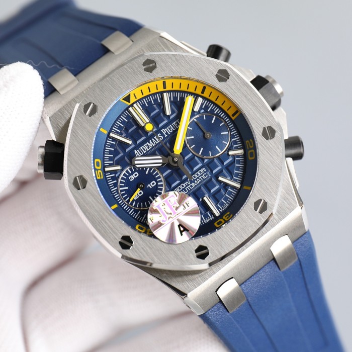 Watches  AudemarsPiguet 323063 size:42 mm