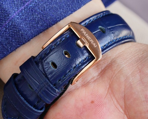 Watches  PANERAI 322861 size:42 mm