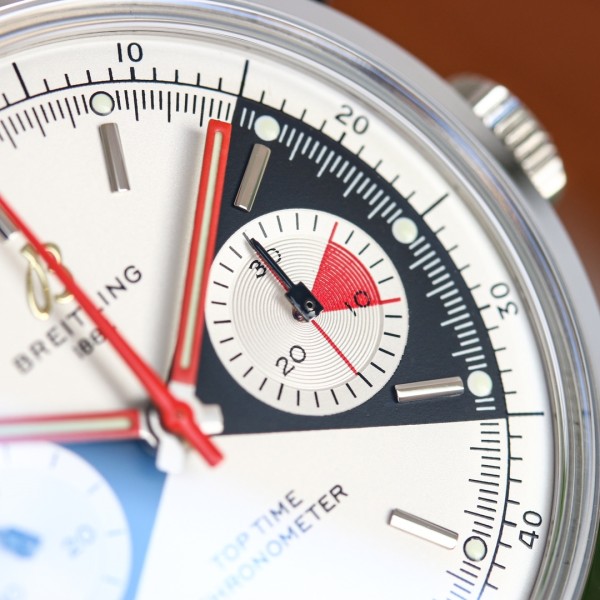 Watches BREITLING 323214 size:41*14.3 mm