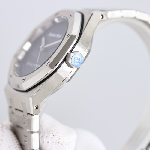 Watches  AudemarsPiguet 15550ST 323152 size:37 mm