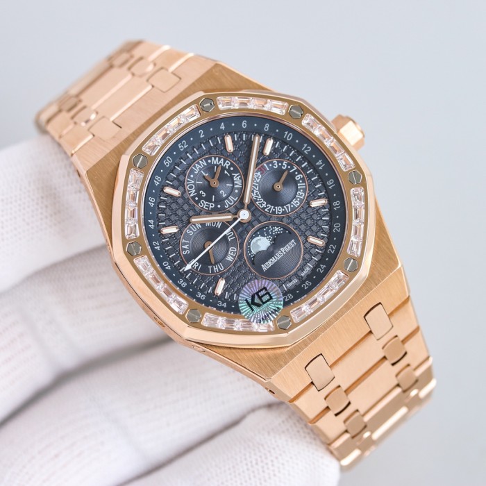 Watches  AudemarsPiguet 323141 size:41*10.4 mm
