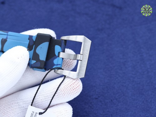 Watches  PANERAI 322867 size:44*12 mm