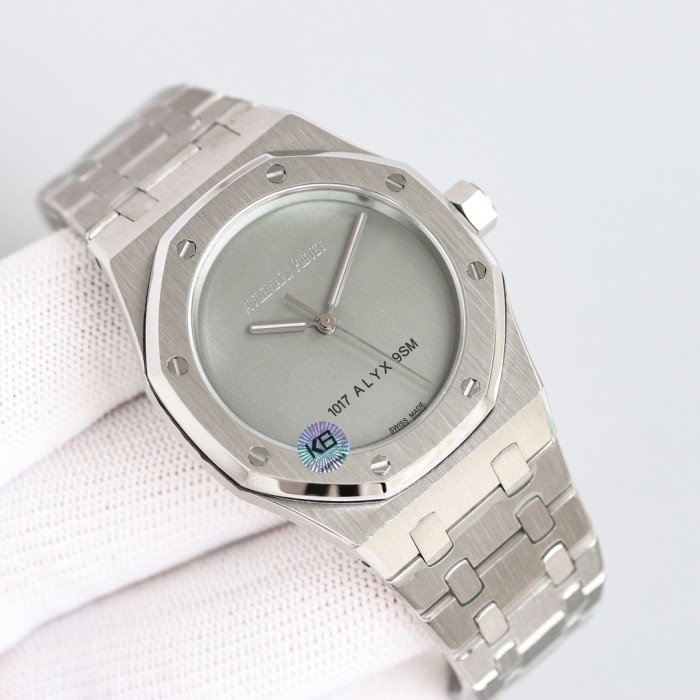 Watches  AudemarsPiguet 15550ST 323151 size:37 mm