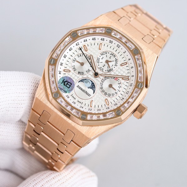 Watches  AudemarsPiguet 323142 size:41*10.4 mm