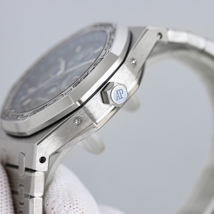 Watches  AudemarsPiguet 323139 size:41 mm