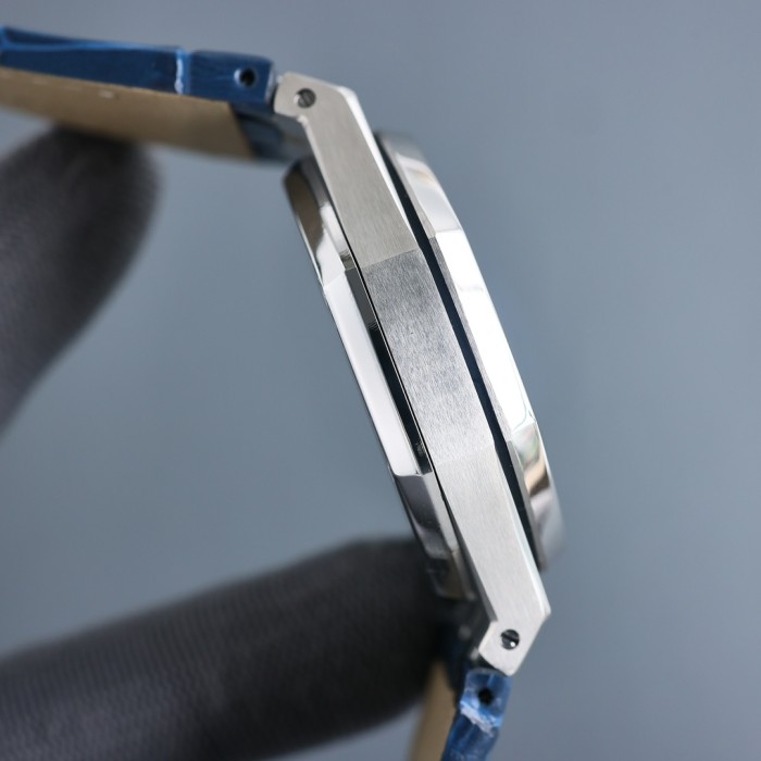 Watches  AudemarsPiguet 323084 size:41*12 mm