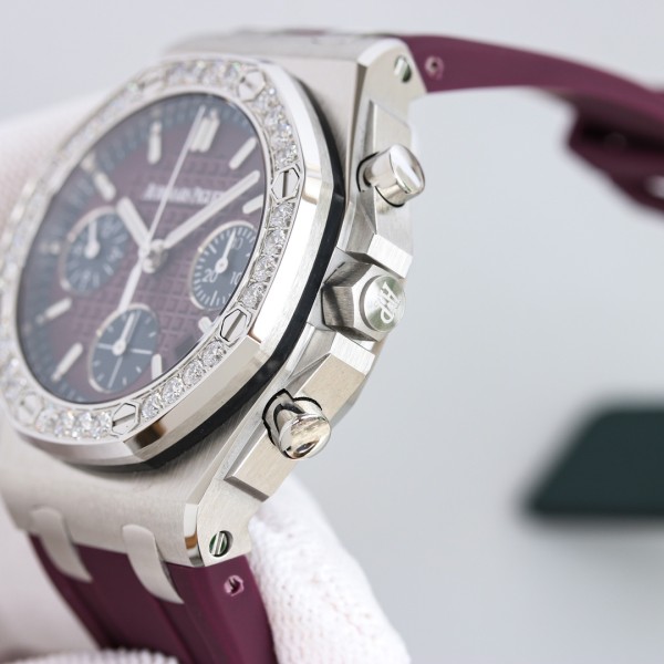 Watches  AudemarsPiguet 323117 size:42*12 mm